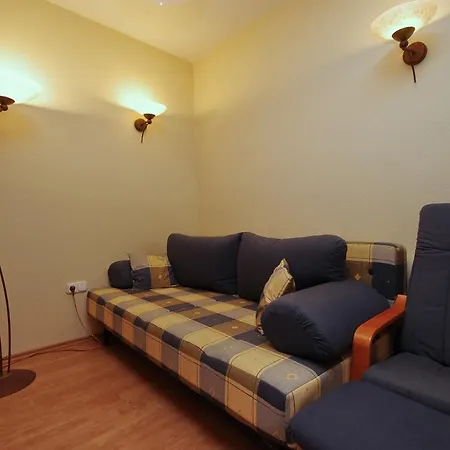 Csillag Deluxe Apartment